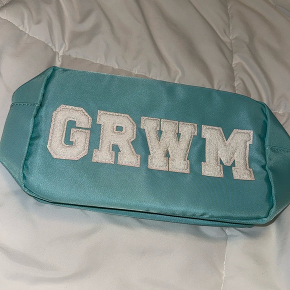 GRWM Teal Blue Monogrammed Cosmetic Travel Pouch Bag - Picture 2 of 5
